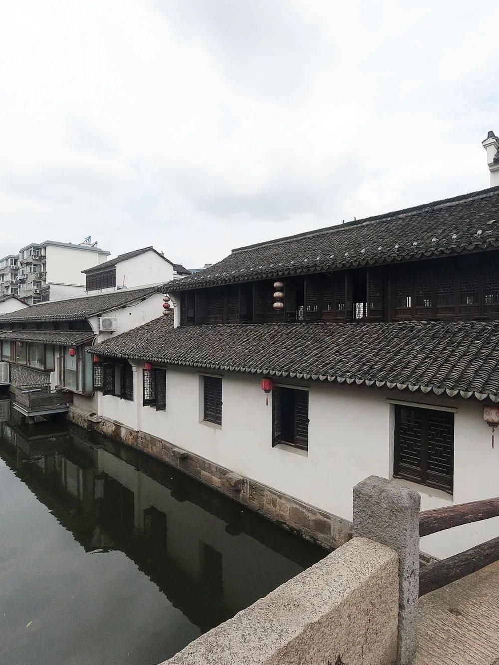 逃离鱼店